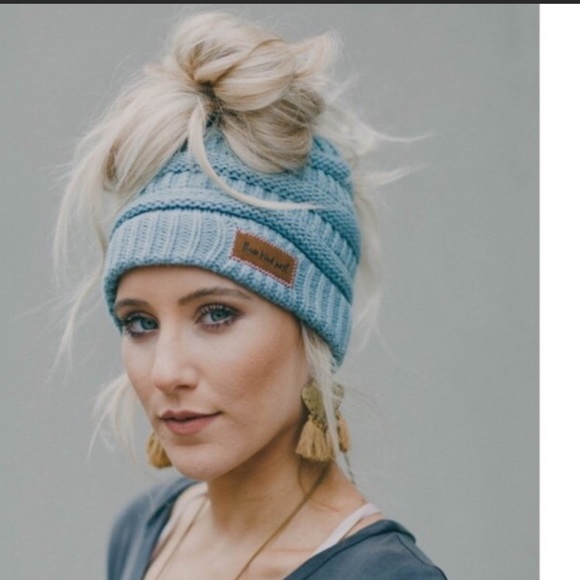 Three Bird Nest Accessories - Winter Hat. Only 1 left!